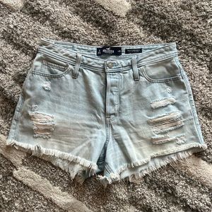 Hollister distressed shorts